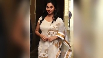 Mature Housewife Enjoys Phone Sex With Younger Lover In Telugu