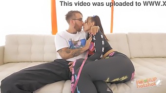 Aidra Fox'S Amazing Deepthroat And Big Natural Tits In Action!