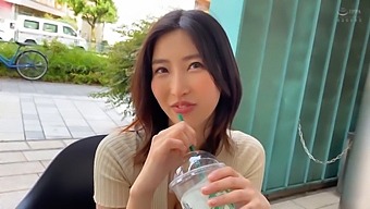 Buổi Tự Sướng Đồng Tính Nam Với Trò Chơi Đít Cực Kỳ Mãnh Liệt